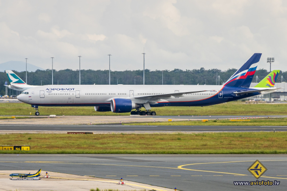 Boeing 777-3MO/ER