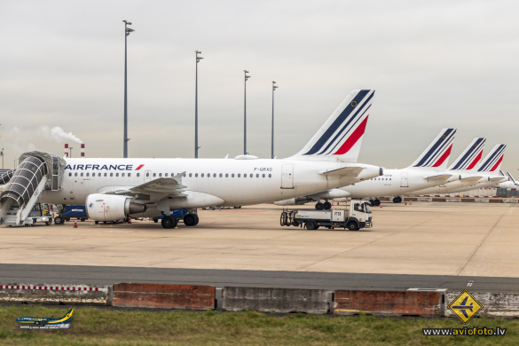 Airbus A319-111