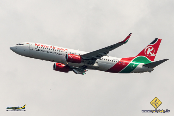 Boeing 737-86N