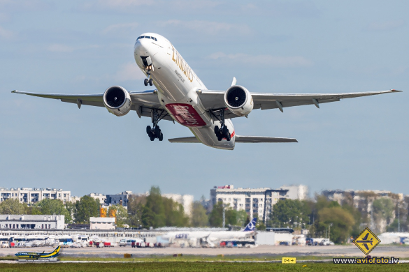 Boeing 777-31H/ER
