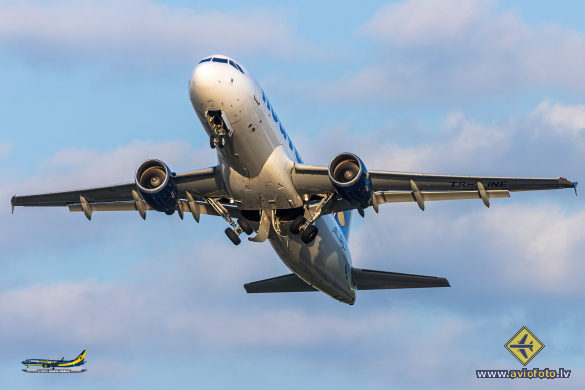Airbus A320-214