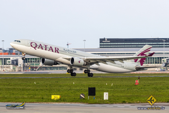 Airbus A330-302