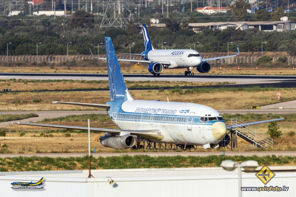 Boeing 737-284/Adv