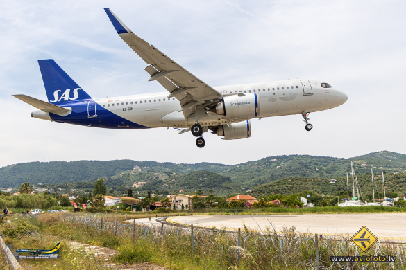 Airbus A320-251N