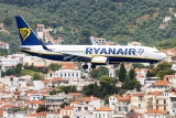 Boeing 737-8AS