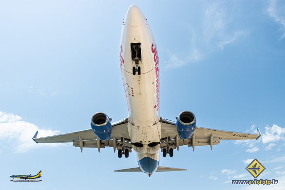 Boeing 737-8MG