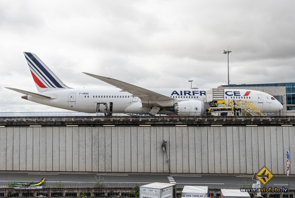 Boeing 787-9 Dreamliner