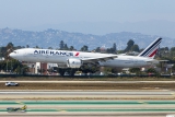 Boeing 777-328/ER