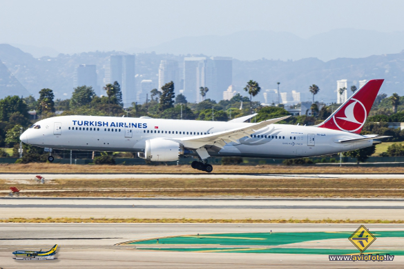 Boeing 787-9 Dreamliner