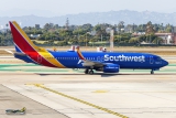 Boeing 737-8H4