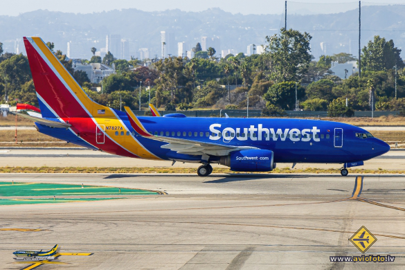 Boeing 737-79P