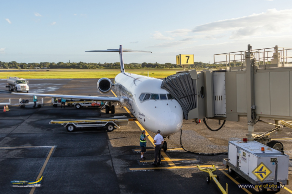 Boeing 717-2BL