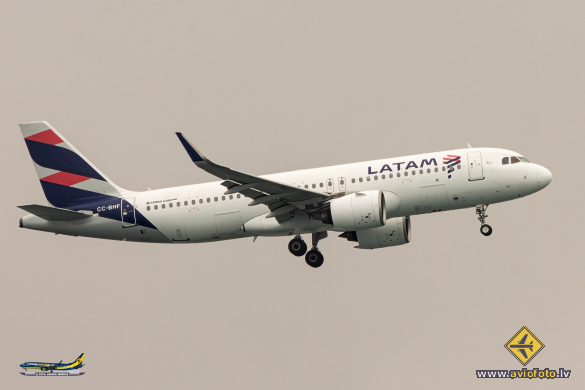 Airbus A320-271N
