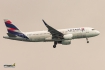 Airbus A320-214