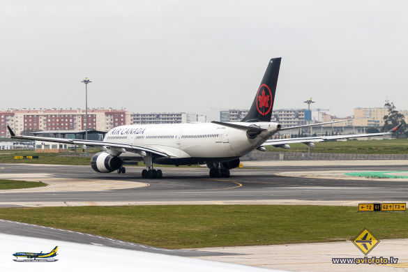 Airbus A330-343