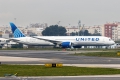 Boeing 787-10 Dreamliner