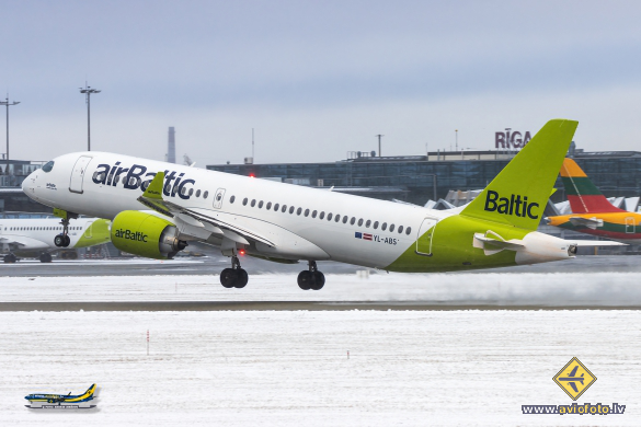 Airbus A220-300