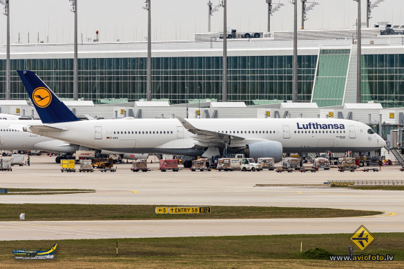 Airbus A350-941