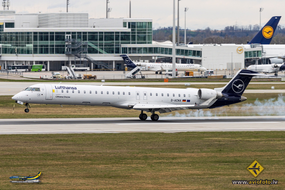 Bombardier CRJ-900 NG (CL-600-2D24)