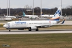 Boeing 737-82R