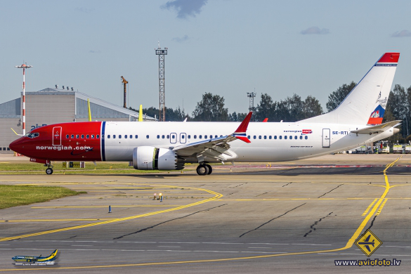 Boeing 737-8 MAX
