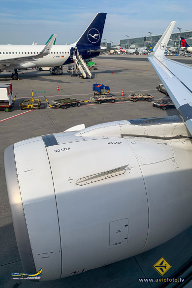 Airbus A320-271N