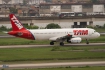 Airbus A320-233