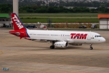 Airbus A320-233