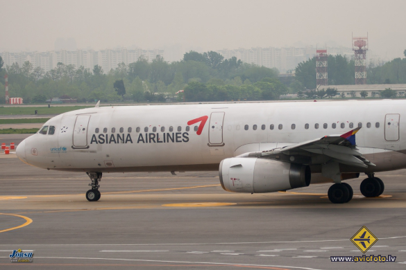 Airbus A321-131
