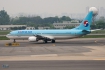 Boeing 737-9B5