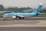 Boeing 737-9B5