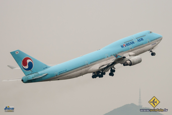 Boeing 747-4B5