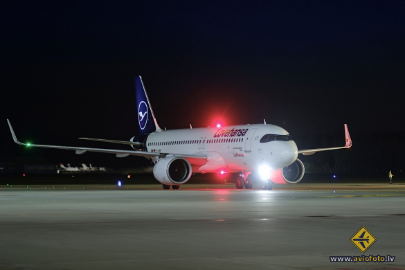 Airbus A320-271N