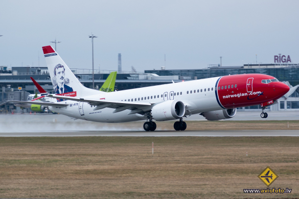 Boeing 737-8 MAX