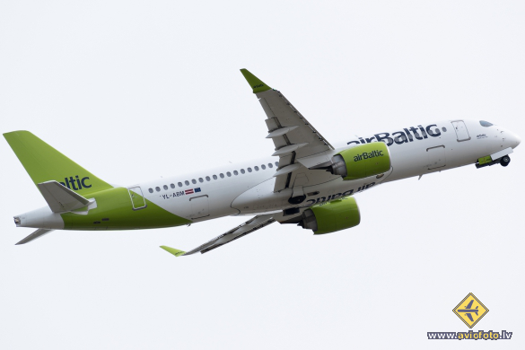 Airbus A220-300