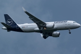 Airbus A320-214