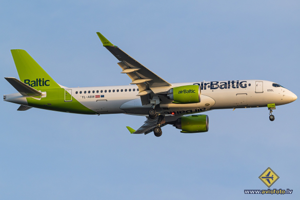 Airbus A220-300