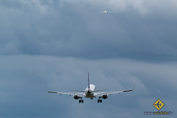 Embraer 190LR (ERJ-190-100LR)