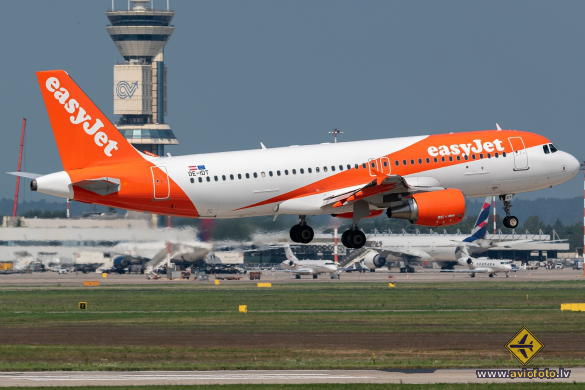 Airbus A320-214