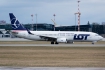 Boeing 737-89P
