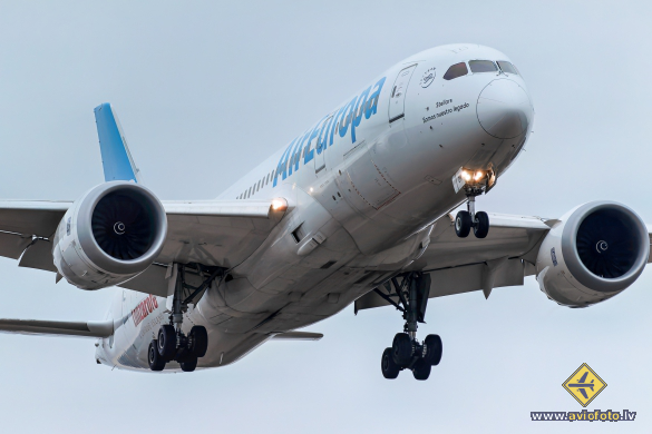 Boeing 787-8 Dreamliner