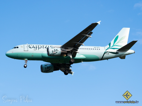 Airbus A319-114