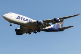 Boeing 747-422