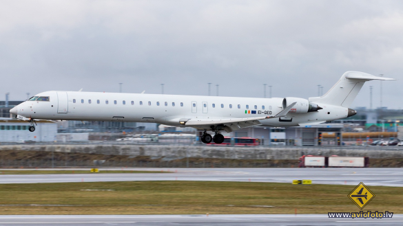Bombardier CRJ-900ER NG (CL-600-2D24)
