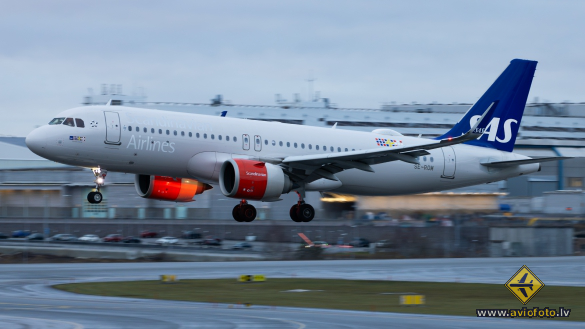 Airbus A320-251N