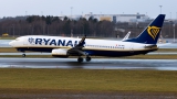 Boeing 737-8AS