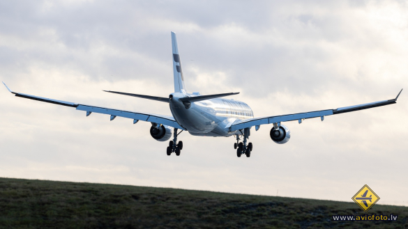 Airbus A330-302