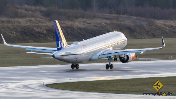 Airbus A320-251N