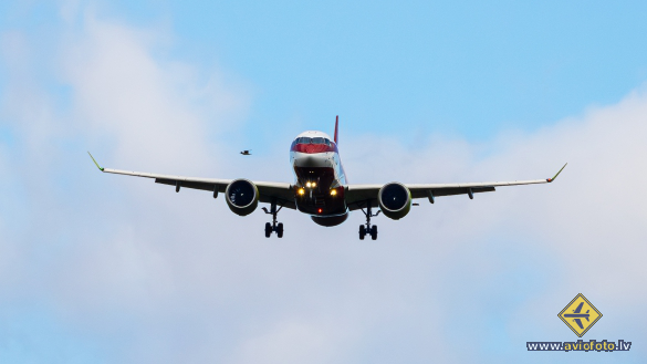 Airbus A220-300