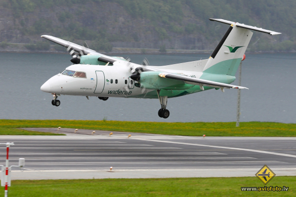 Bombardier DHC-8-103 Dash 8